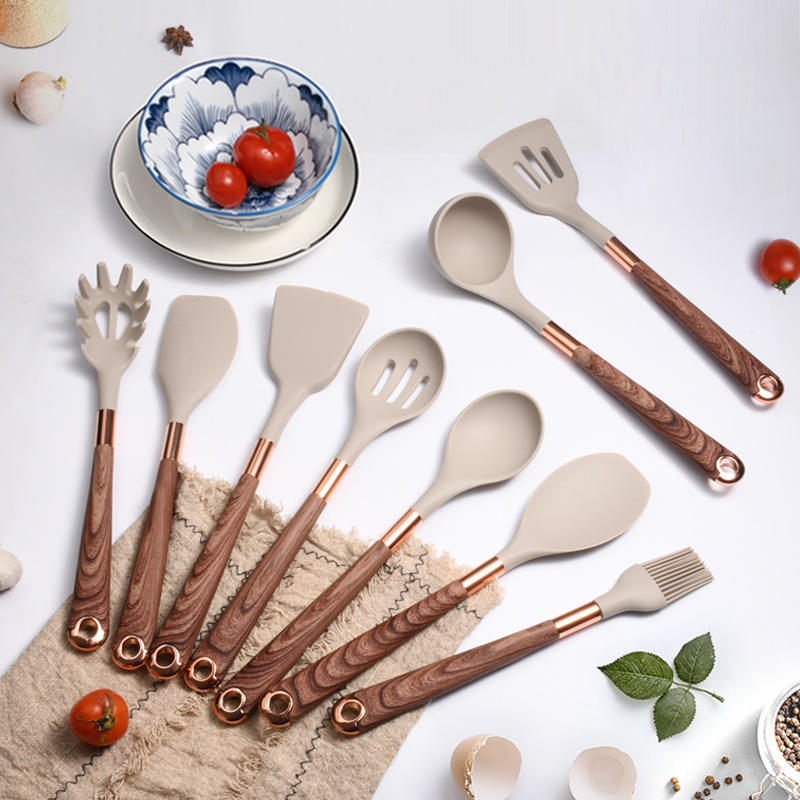 10 Pieces Kitchen Tools Set Wooden Handle