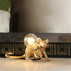 Postmodern Resin Animal Rat Mouse Table Lamp Small Mini Mouse Cute LED Night Lights Home Décor Desk Lights Bedside Lamp Decorative Table Lamp Cute Study Lamps for Bedroom Décor (