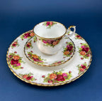 Royal Albert Serving Bowl: Old Country Roses Oval Dish